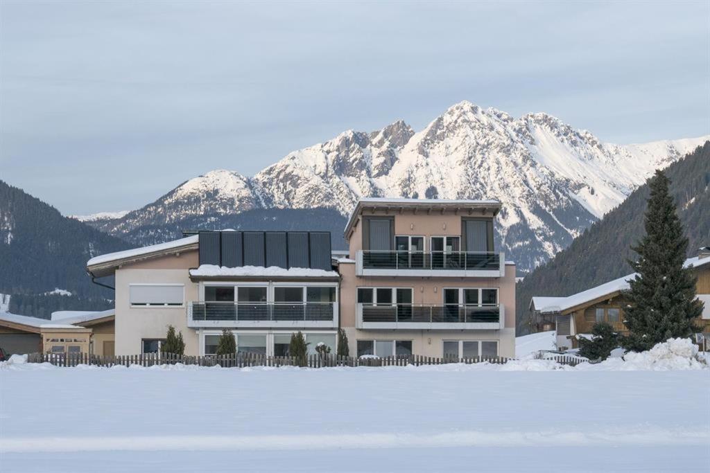 Appartement Raffael Itter Esterno foto