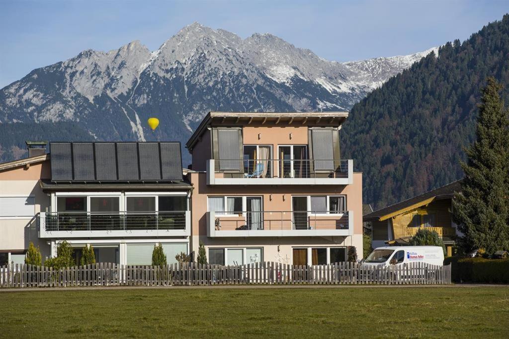 Appartement Raffael Itter Esterno foto